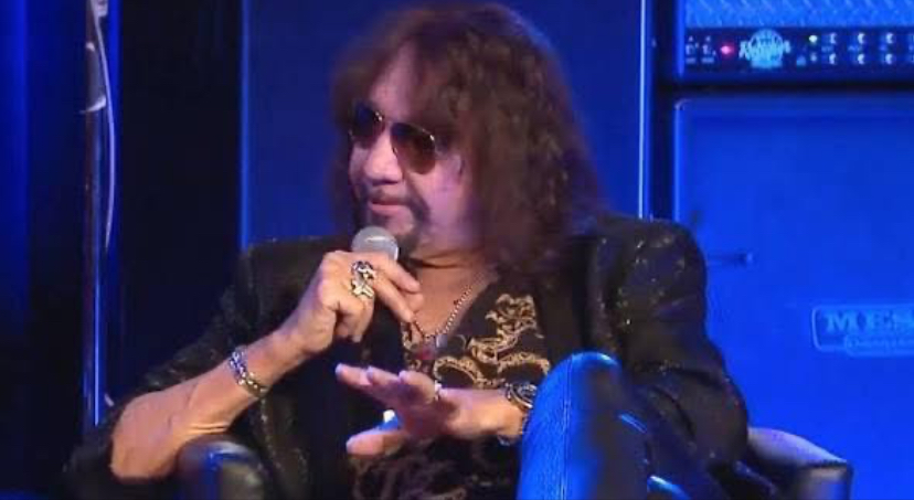 Former KISS Guitarist Ace Frehley on Life Support After Brain Bleed
