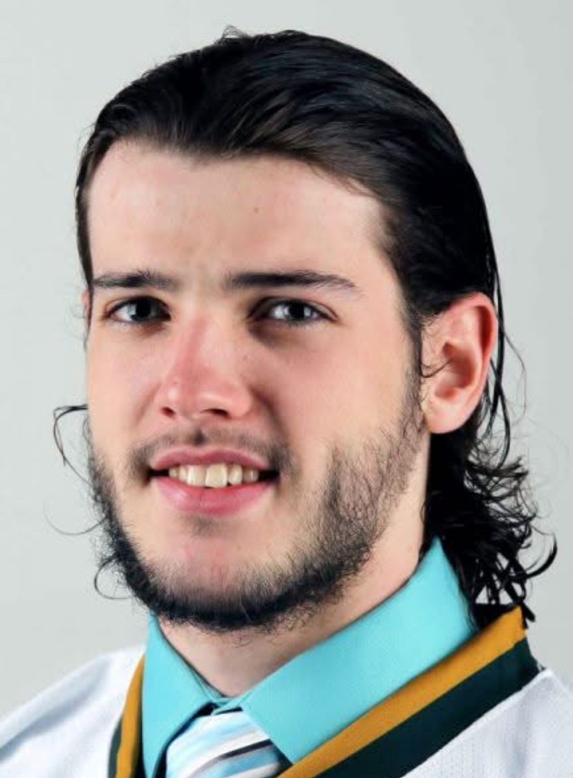 Hockey World Mourns the Sudden Loss of Former London Knights Goaltender Jake Patterson