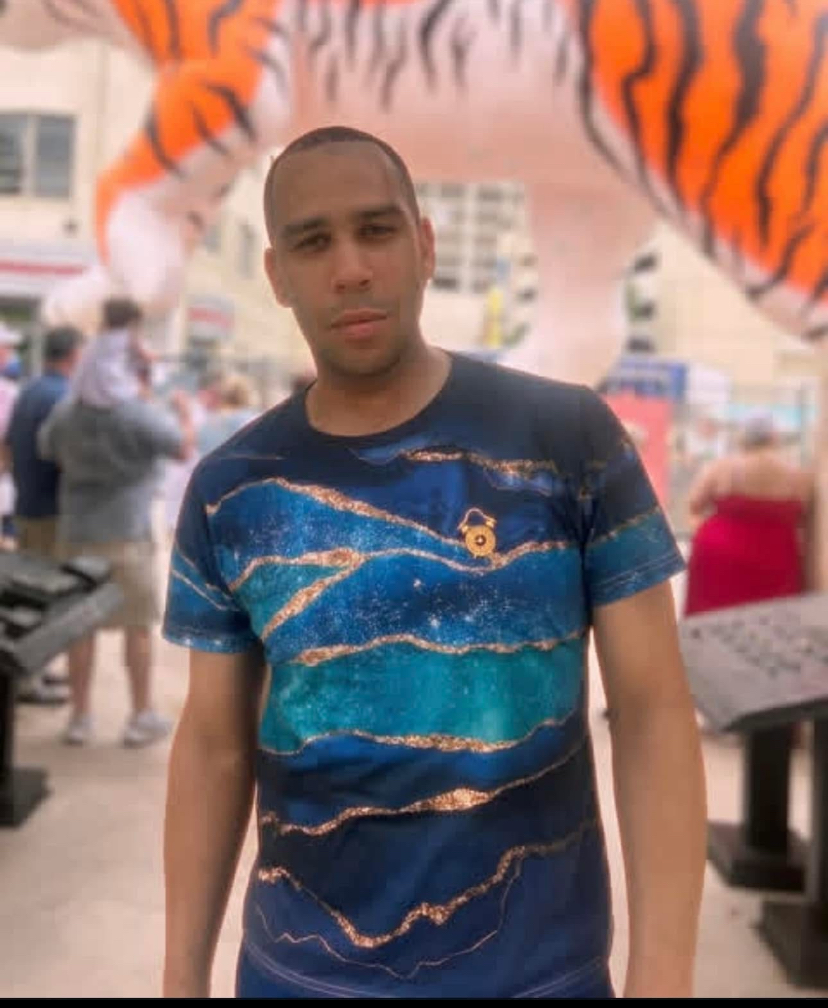 COMMUNITY MOURNS LOSS OF  WAYNE E. HOLTZ