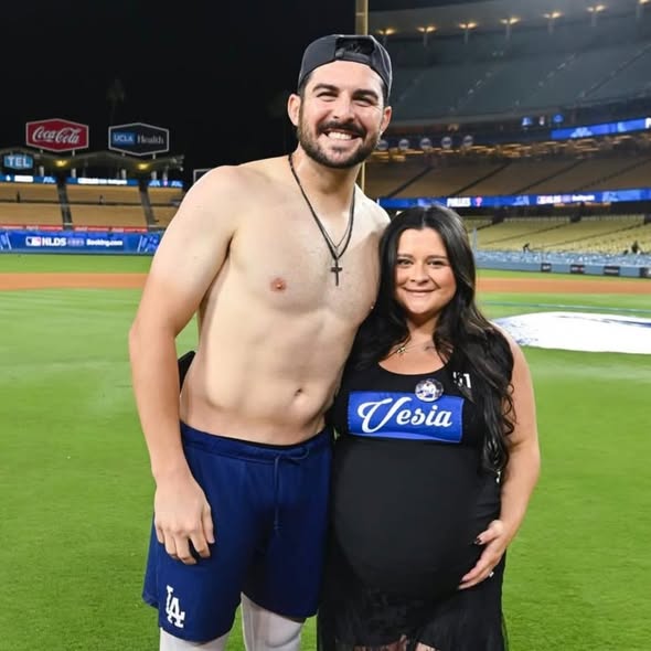 Heartbreak in the Baseball Community: Sterling Sol Vesia, Beloved Infant Daughter of Alex and Kayla Vesia, Has Passed Away