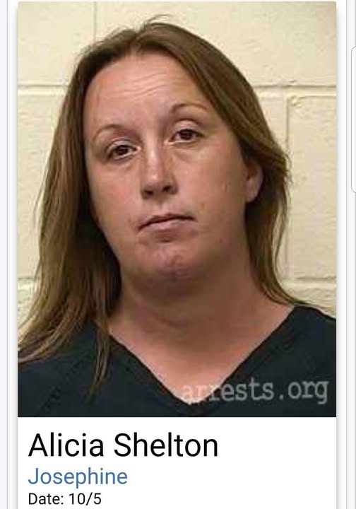 Grants Pass Mourns Alicia Shelton, 43, After Fatal Officer‑Involved Shooting